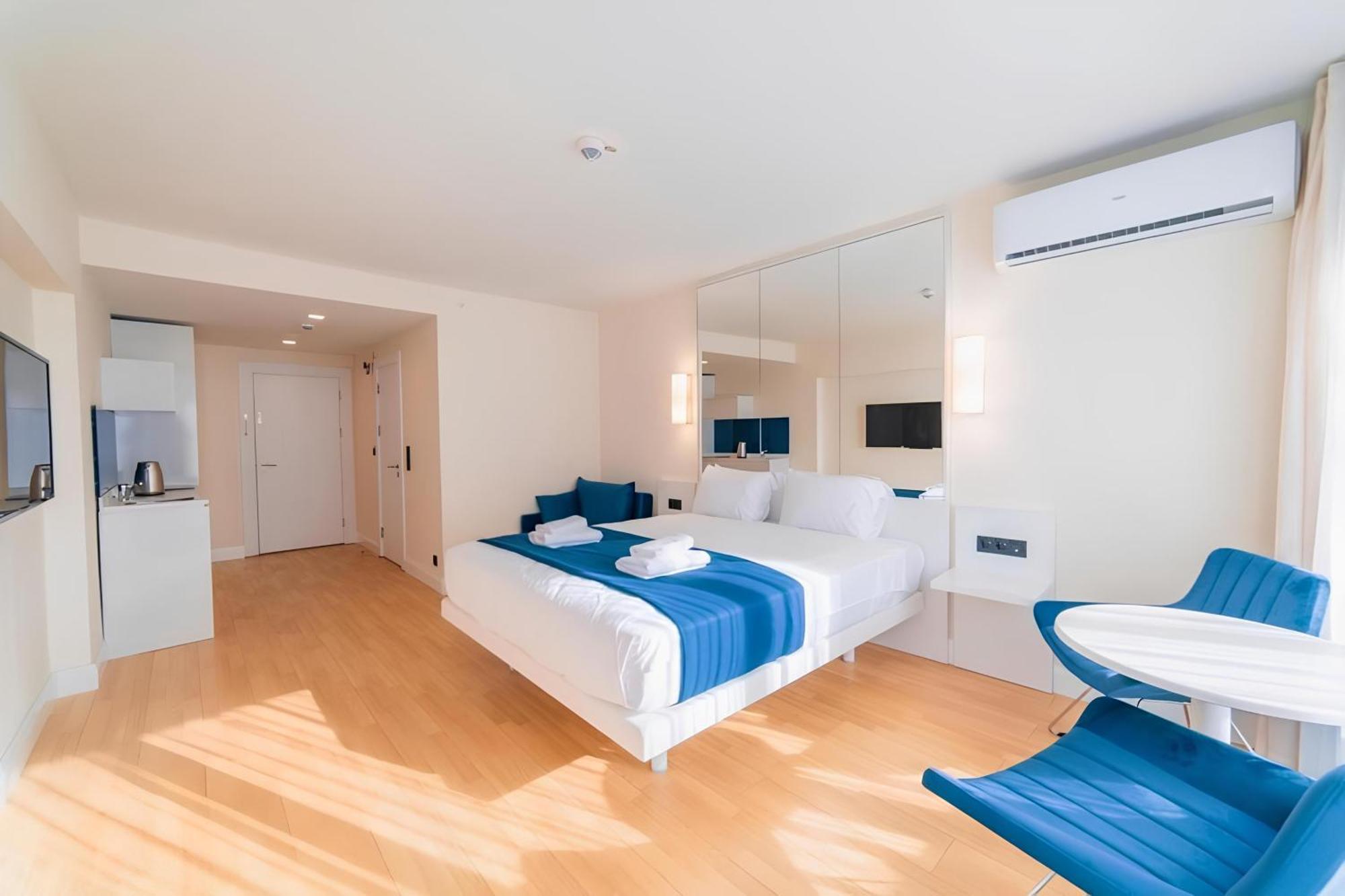 바투미 Orbi City Black Sea View 아파트 외부 사진